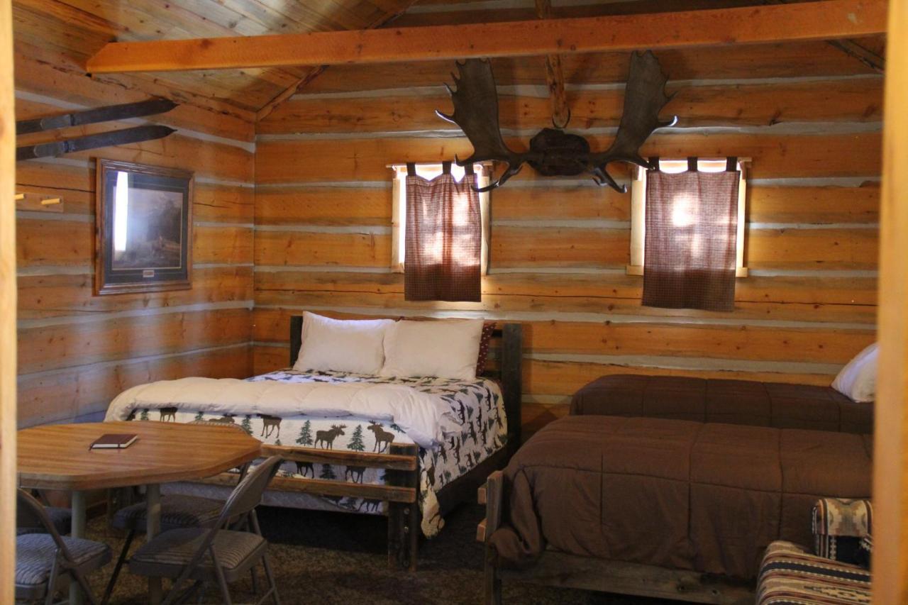 Sugar Loaf Lodge & Cabins アナコンダ エクステリア 写真