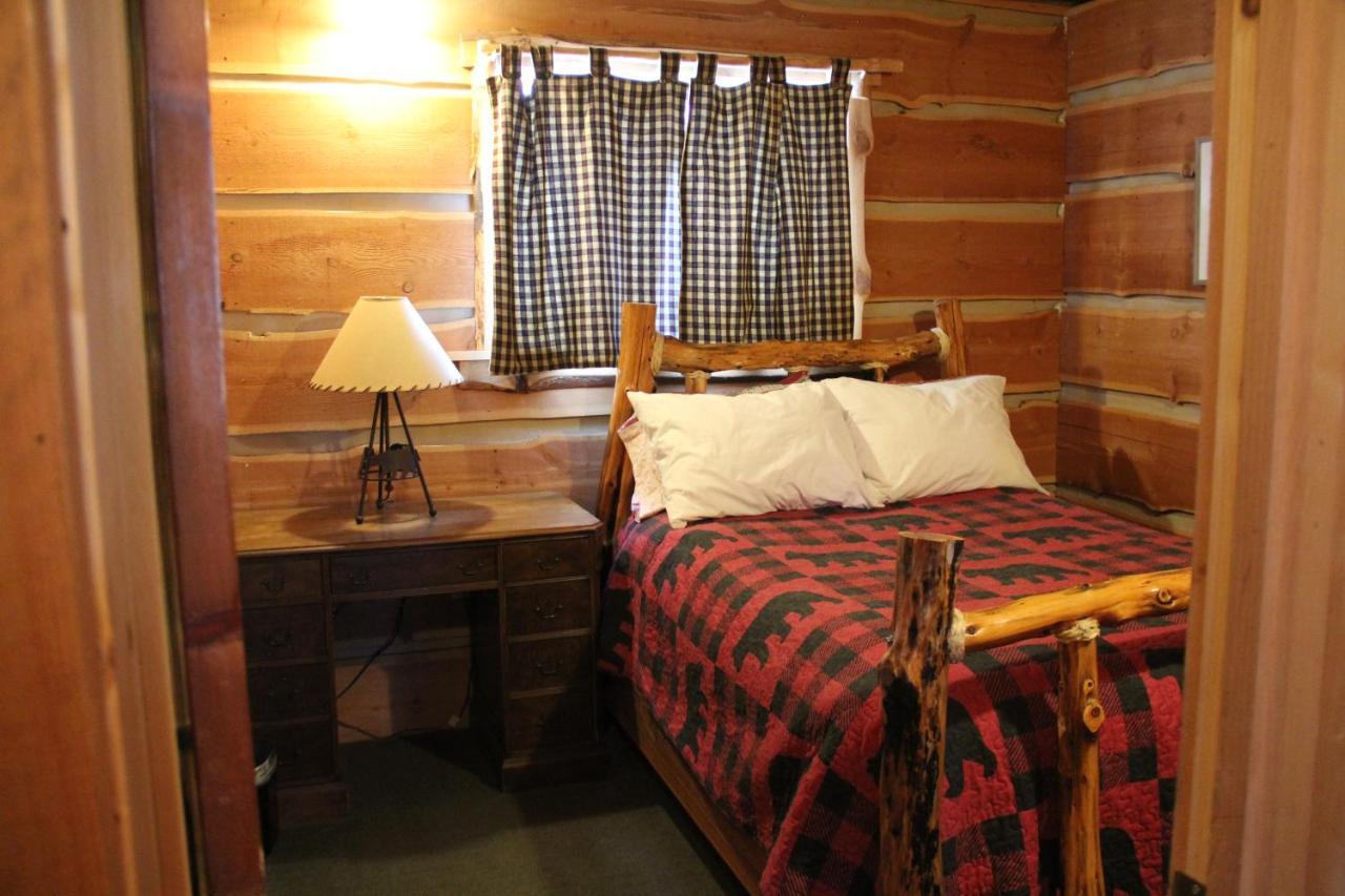 Sugar Loaf Lodge & Cabins アナコンダ エクステリア 写真